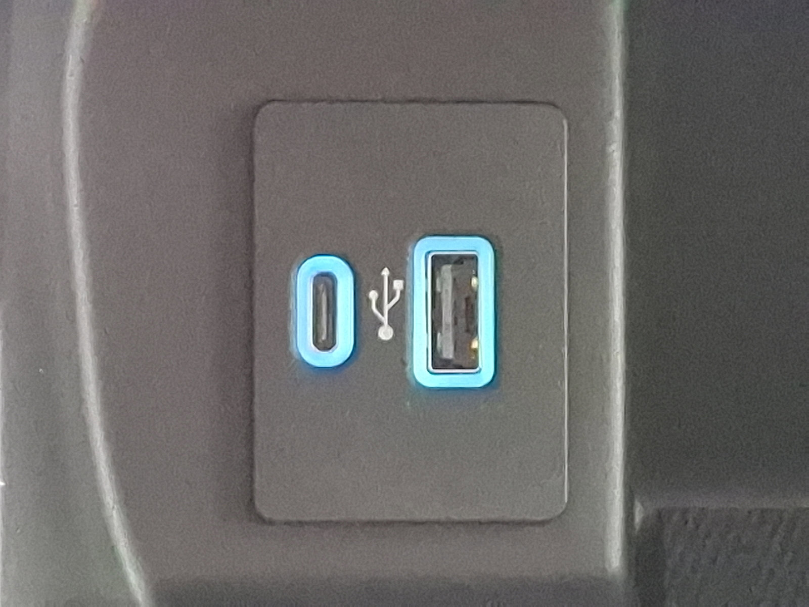 Certified 2022 Ford F150 XLT w/ Equipment Group 302A High image 24