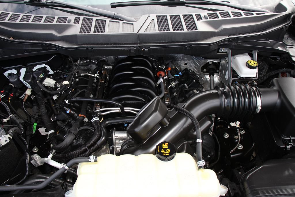 Certified 2025 Ford F150 XLT w/ Equipment Group 301A Standard AWD/4WD image 29
