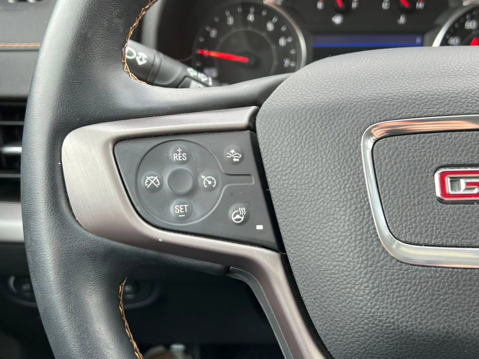 Used 2023 GMC Terrain AT4 image 23