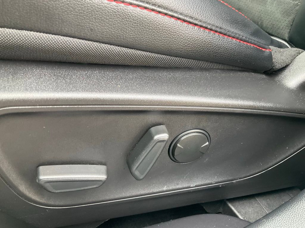 Certified 2022 Ford Escape SEL w/ SEL Stealth AWD Package image 20