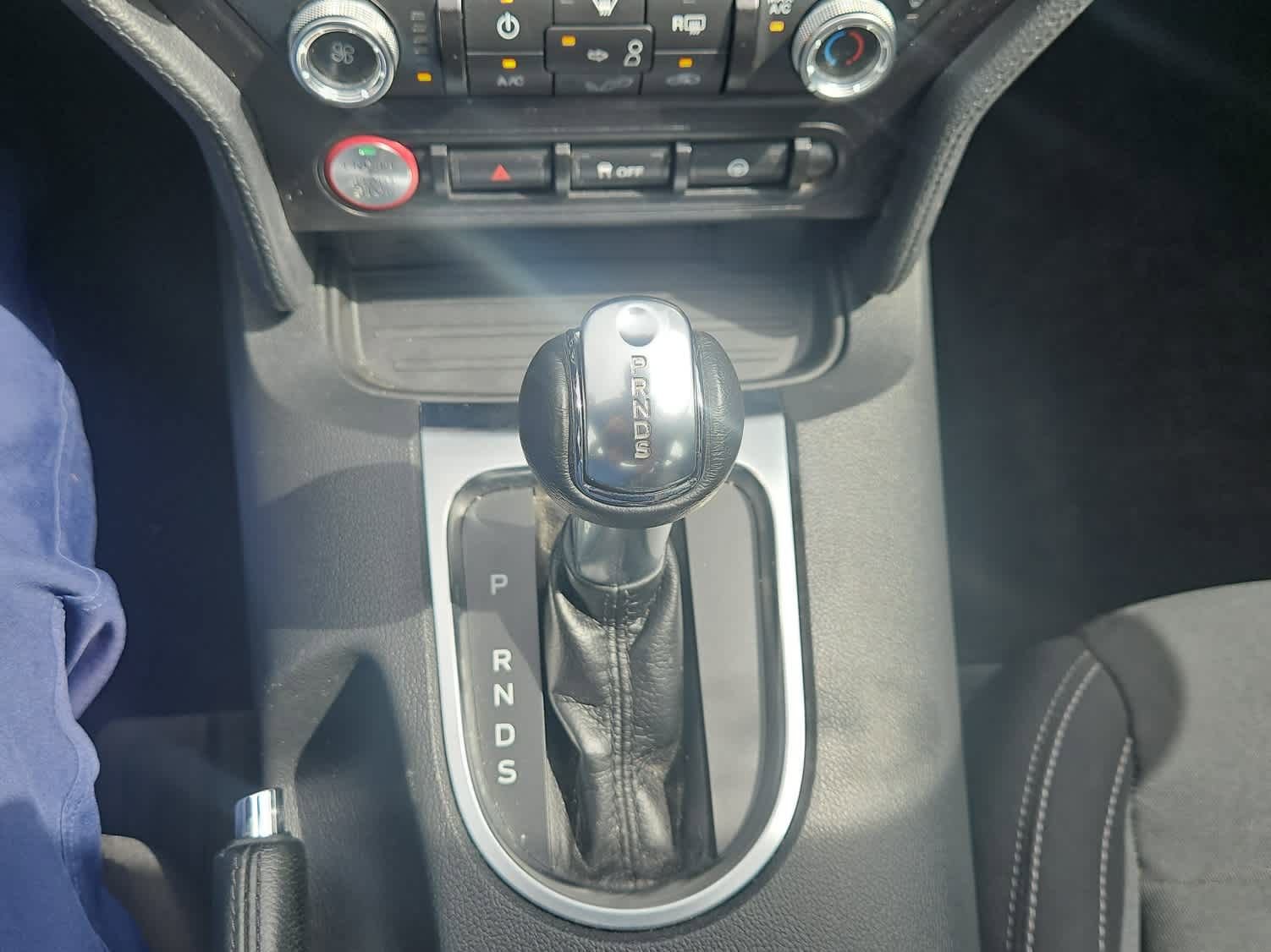 Certified 2023 Ford Mustang Coupe RWD image 18