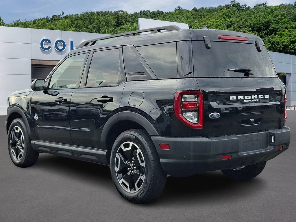 Certified 2023 Ford Bronco Sport Outer Banks AWD/4WD image 4