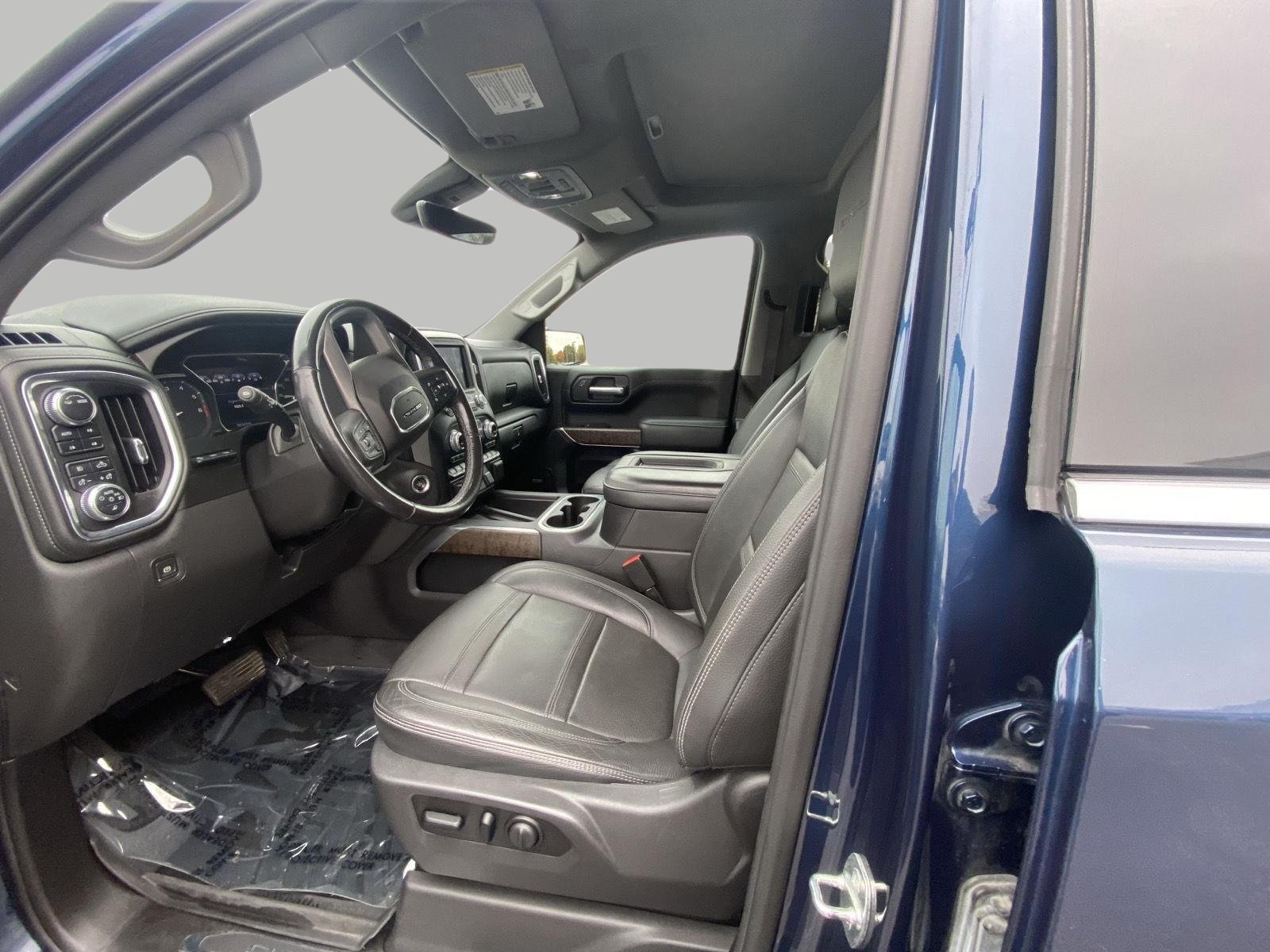 Used 2021 GMC Sierra 1500 Denali w/ Denali Ultimate Package AWD/4WD image 11