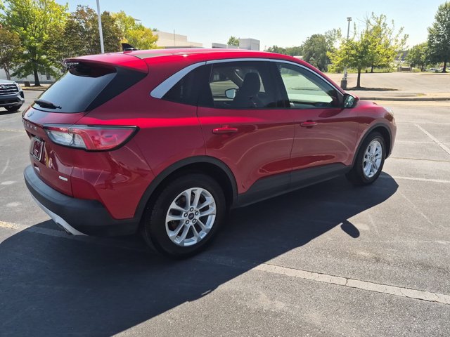 Certified 2020 Ford Escape SE FWD image 4