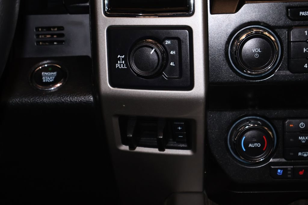 Certified 2020 Ford F250 Lariat AWD/4WD image 29