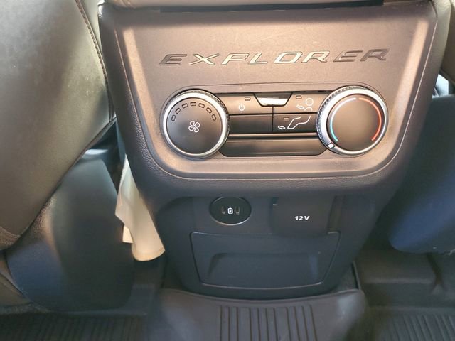 Certified 2025 Ford Explorer Active w/ Active Comfort Package AWD/4WD image 29