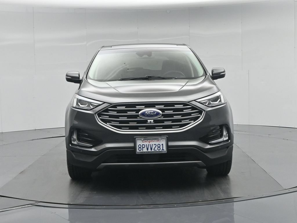 Certified 2020 Ford Edge Titanium w/ Equipment Group 301A AWD/4WD image 26