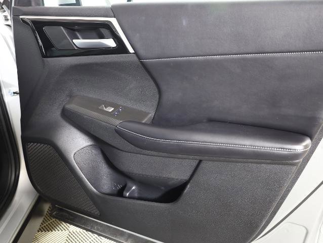 Used 2022 Mitsubishi Outlander SE image 26