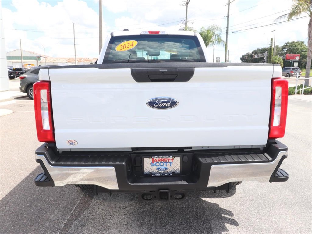 Certified 2024 Ford F250 XLT image 4