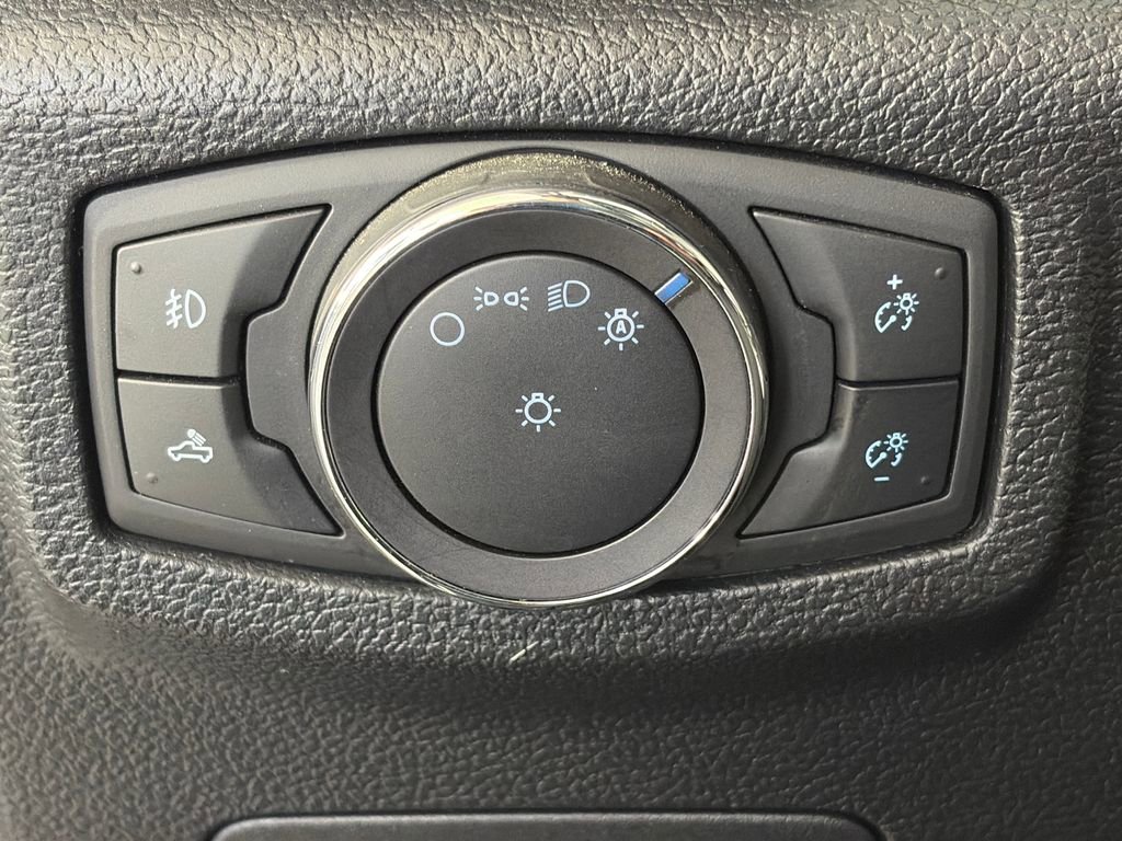 Certified 2018 Ford F150 Lariat w/ Equipment Group 502A Luxury image 25