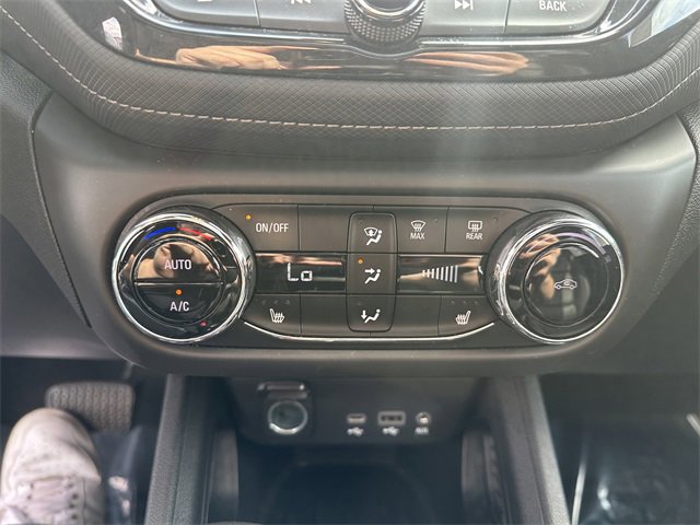 Used 2022 Chevrolet TrailBlazer ACTIV w/ Sun and Liftgate Package image 23