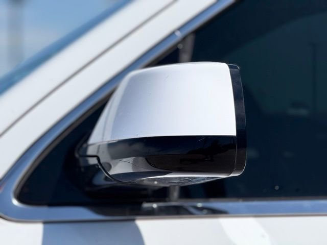 Used 2019 Chevrolet Tahoe LS w/ Enhanced Driver Alert Package RWD image 10
