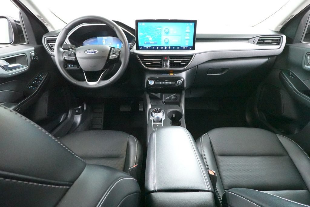 Certified 2025 Ford Escape Platinum AWD/4WD image 13