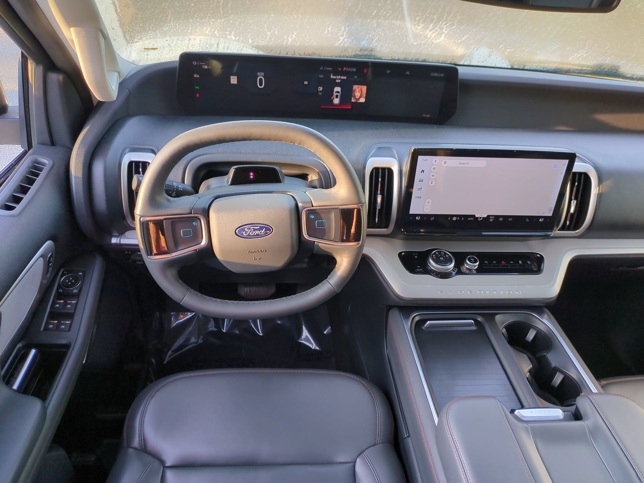 Certified 2025 Ford Expedition Active AWD/4WD image 30