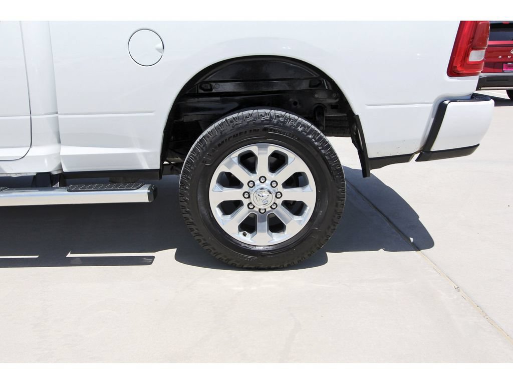 Used 2023 RAM 2500 Laramie AWD/4WD image 32