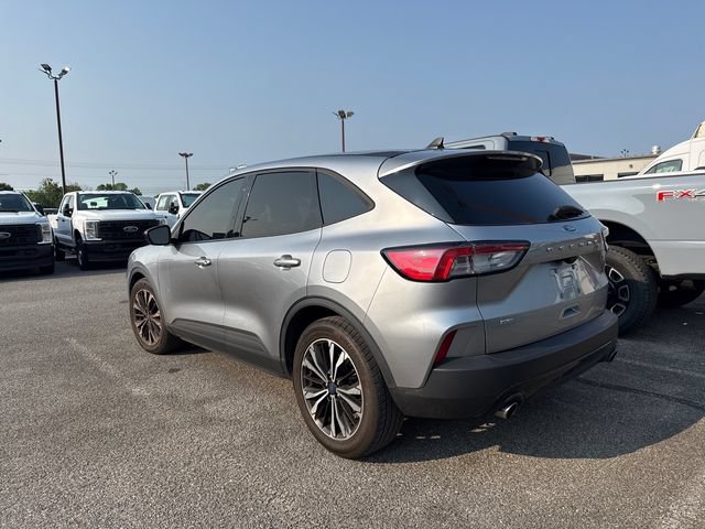 Certified 2021 Ford Escape SE w/ SE Sport Appearance Package FWD image 4