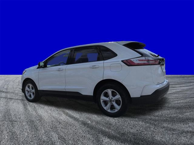 Certified 2023 Ford Edge SE image 3
