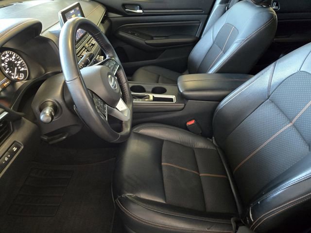 Used 2021 Nissan Altima 2.5 SR FWD image 15