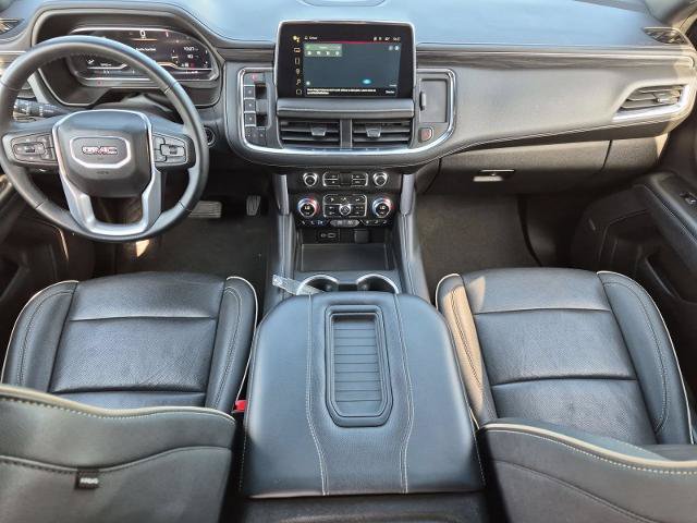 Used 2024 GMC Yukon XL SLT w/ SLT Luxury Package AWD/4WD image 29