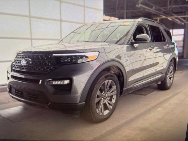 Certified 2023 Ford Explorer XLT w/ Equipment Group 202A