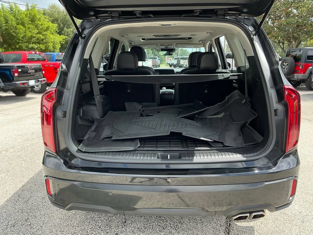 Used 2024 Kia Telluride S w/ S Sunroof Package FWD image 17