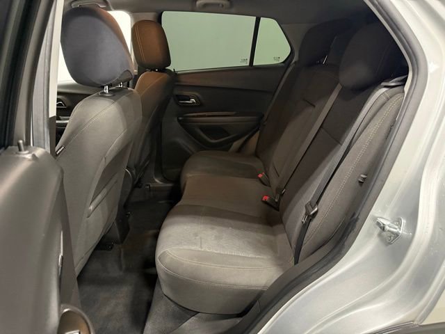 Used 2020 Chevrolet Trax LS w/ Tint and Cruise Package image 29