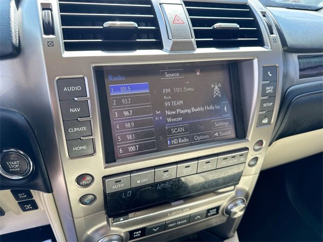Used 2021 Lexus GX 460 Luxury w/ Sport Design Package image 16