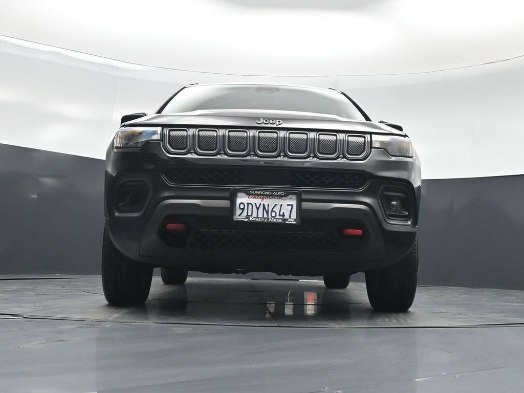 Used 2022 Jeep Compass Trailhawk AWD/4WD image 40