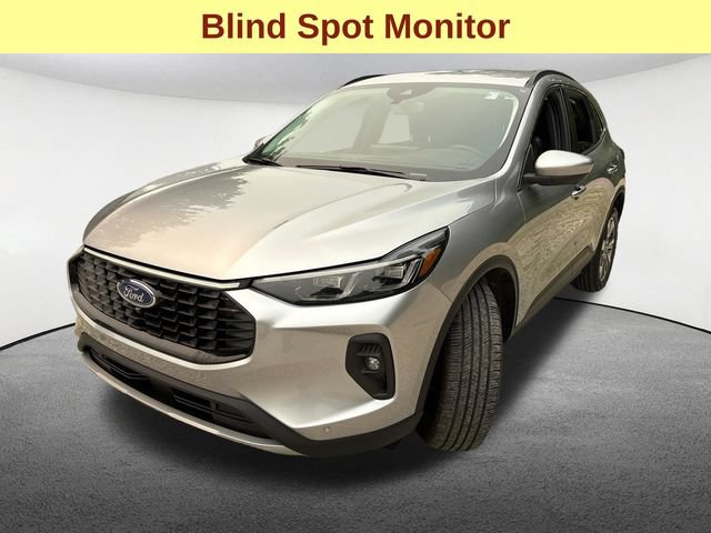 Certified 2024 Ford Escape Platinum AWD/4WD image 6