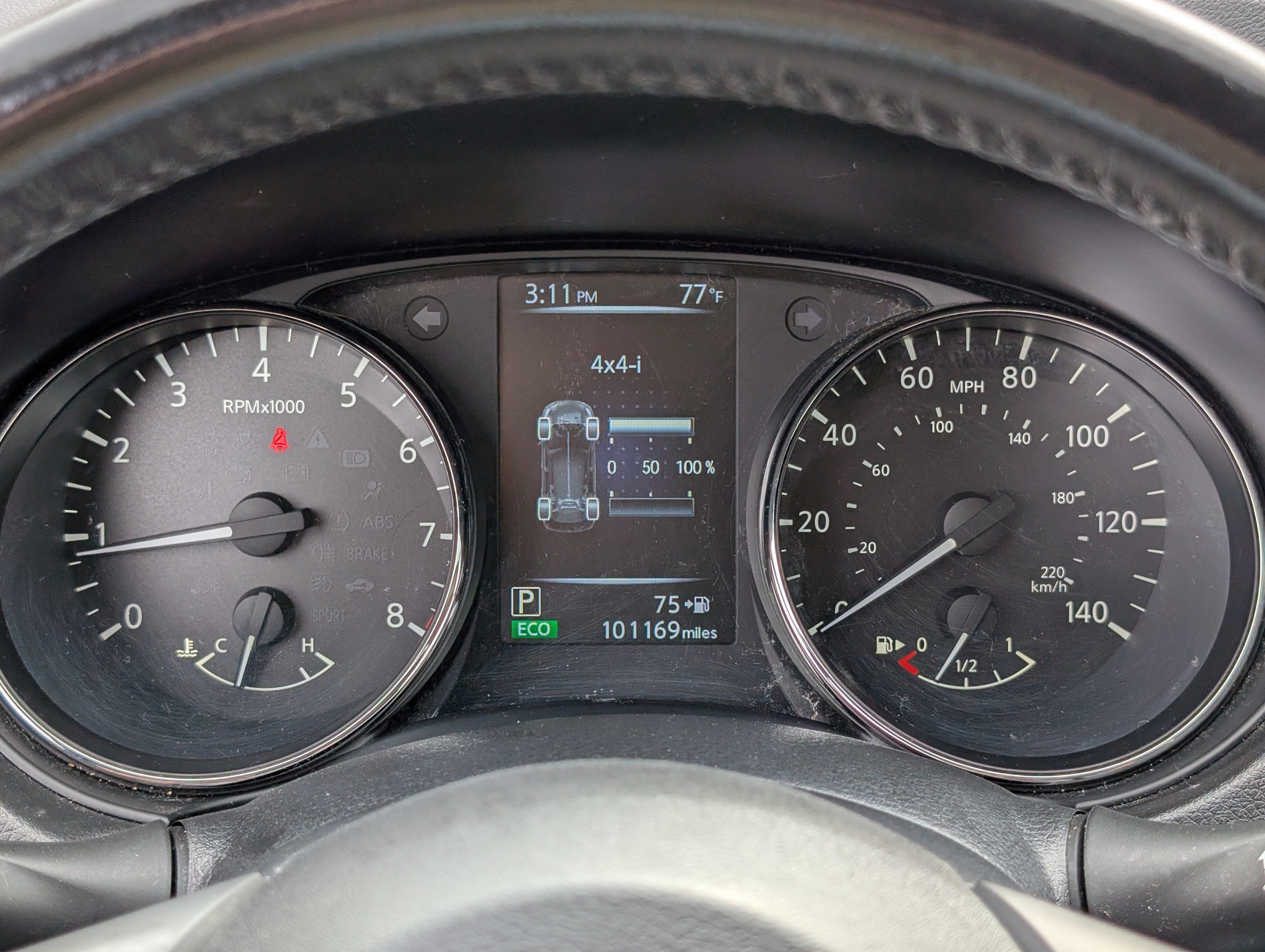Used 2017 Nissan Rogue SV AWD/4WD image 31