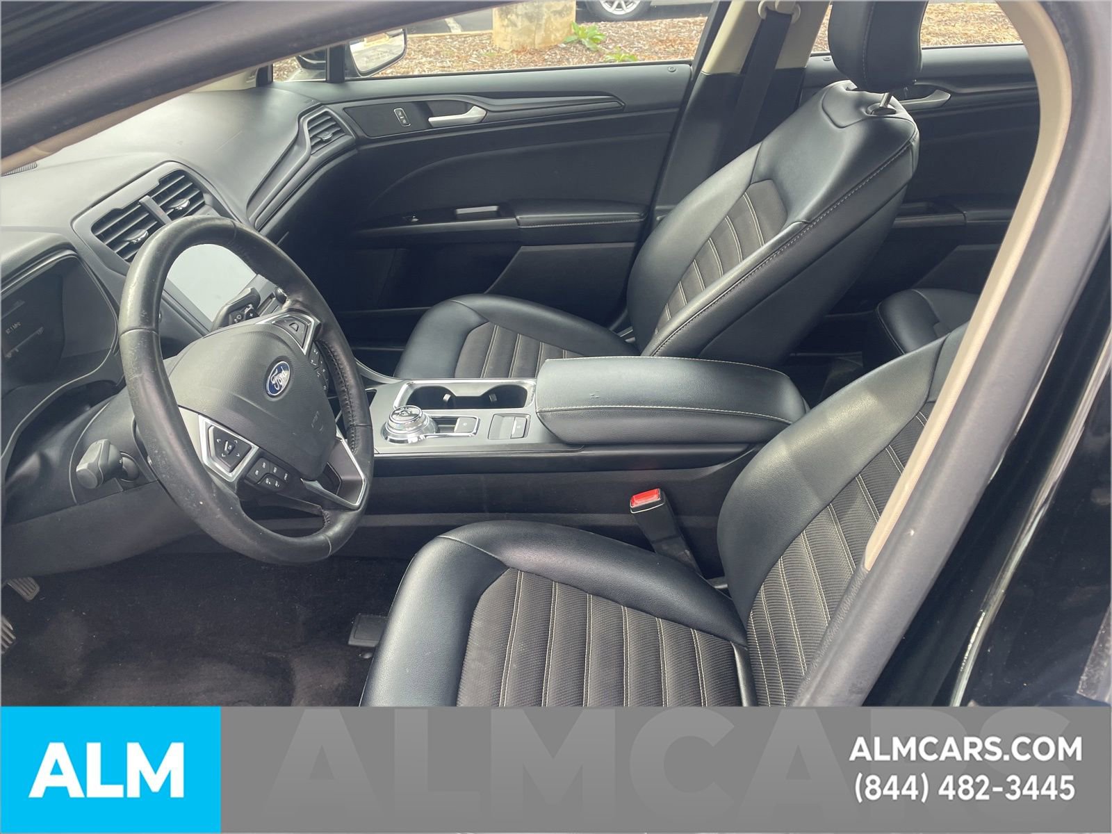 Certified 2018 Ford Fusion SE w/ Equipment Group 201A image 11