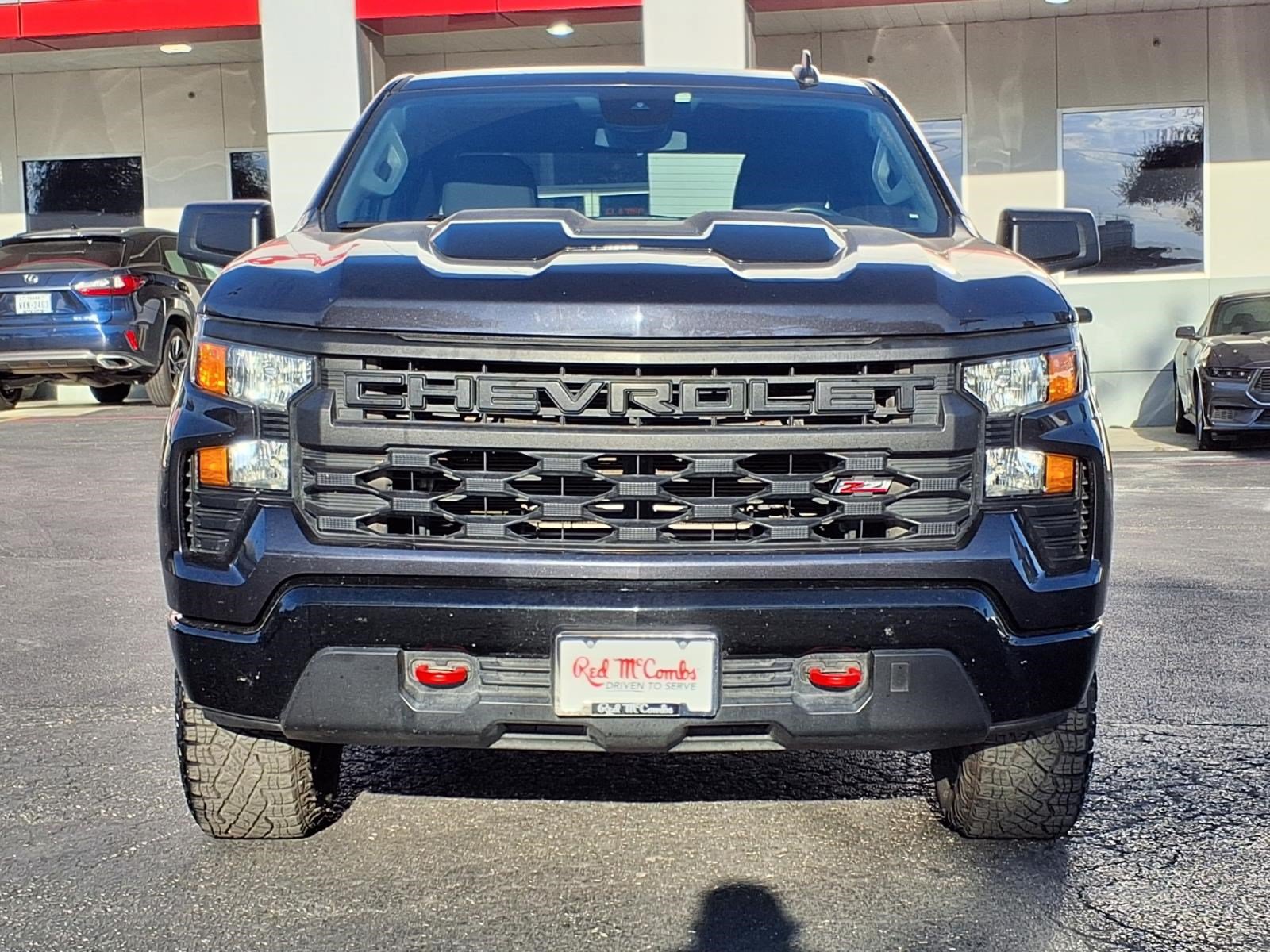 Used 2024 Chevrolet Silverado 1500 Custom Trail Boss AWD/4WD image 2