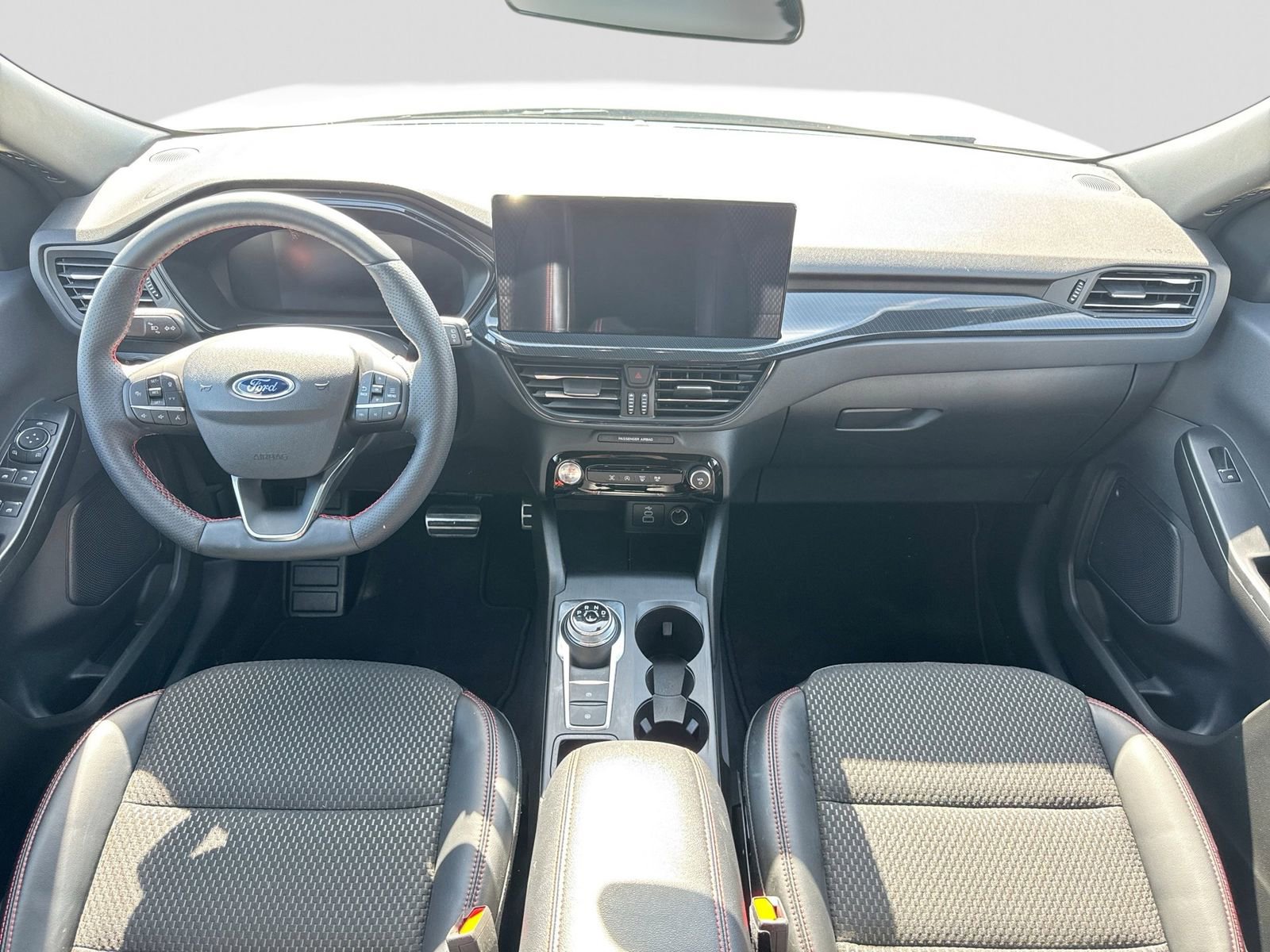 Certified 2024 Ford Escape ST-Line w/ Tech Pack #1 AWD/4WD image 18