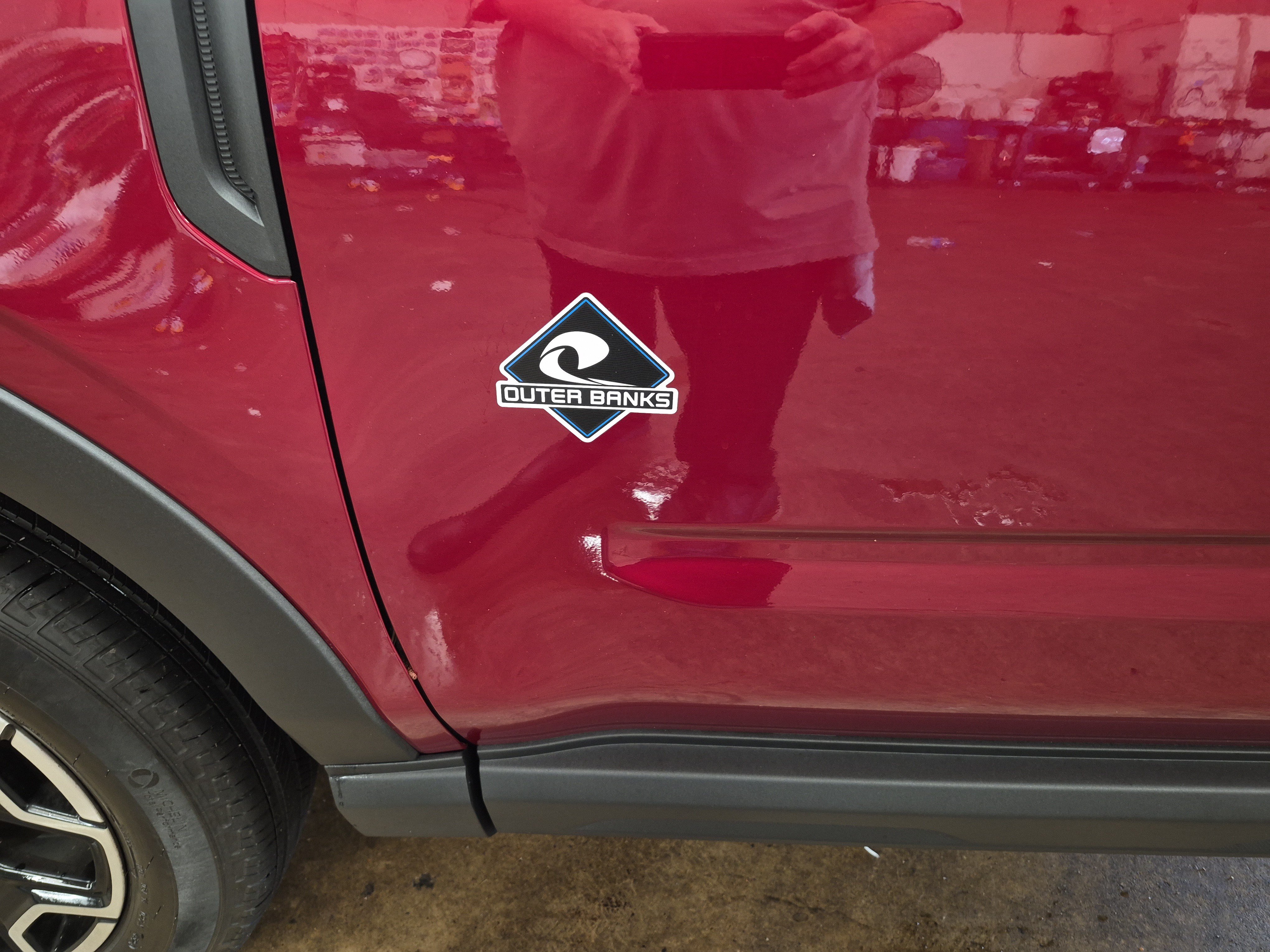 Certified 2025 Ford Bronco Sport Outer Banks w/ Outer Banks Tech Package+ AWD/4WD image 7