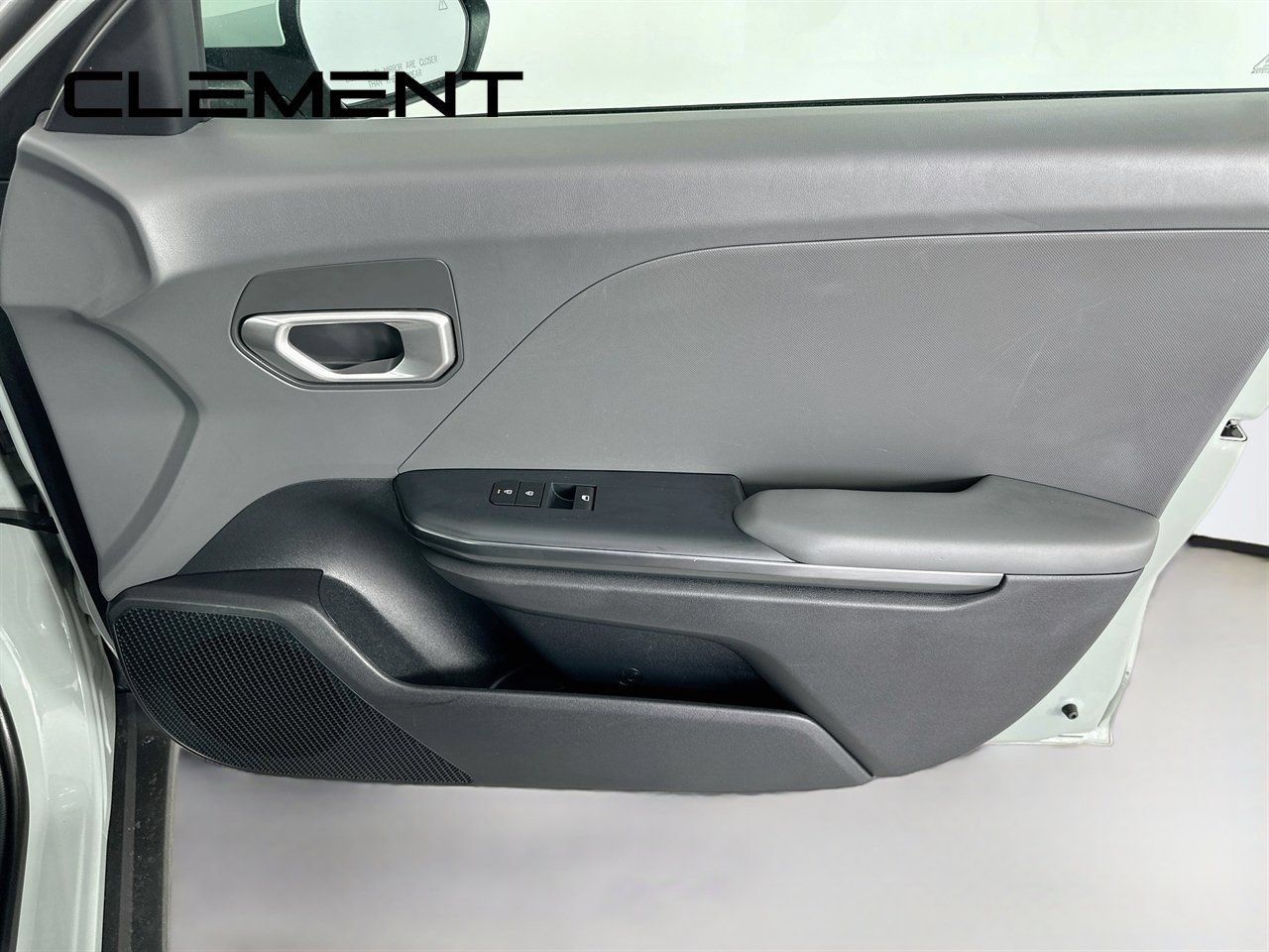 Used 2025 Kia K4 FWD image 33