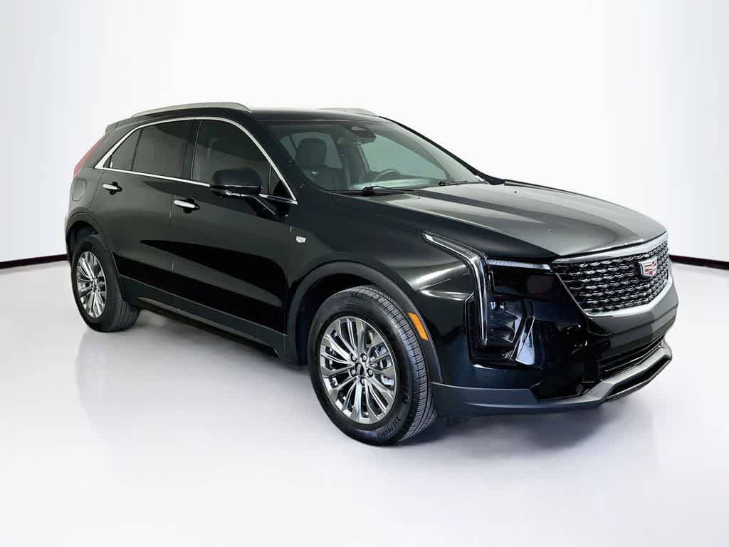 Used 2025 Cadillac XT4 Premium Luxury FWD image 24