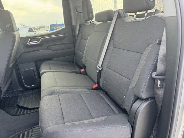 Used 2025 Chevrolet Silverado 1500 LT image 27