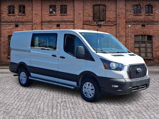 Certified 2025 Ford Transit 250 Low Roof w/ Exterior Upgrade Package RWD image 3