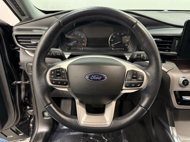 Certified 2023 Ford Explorer XLT w/ Equipment Group 202A image 19