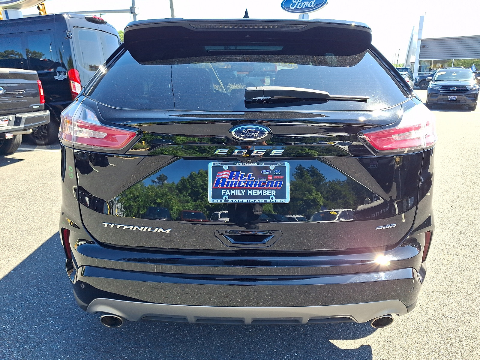 Certified 2024 Ford Edge Titanium w/ Titanium Elite Package AWD/4WD image 9