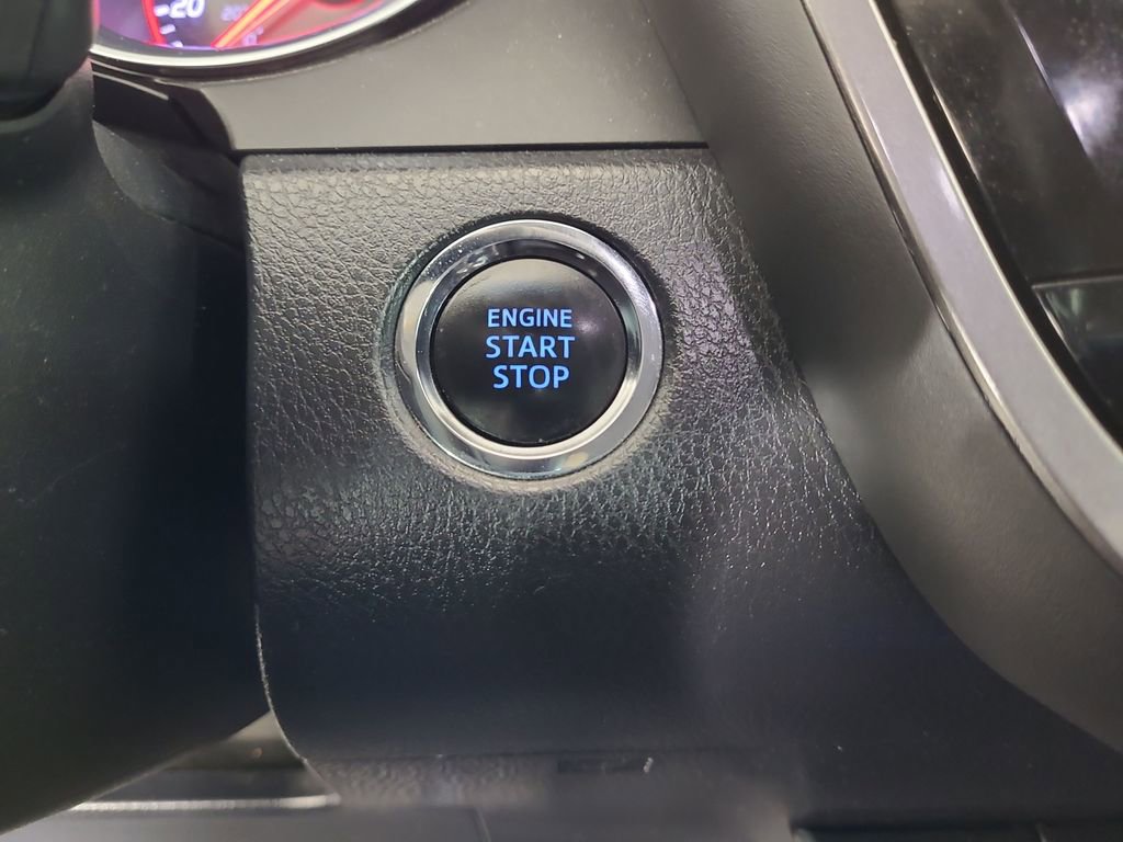 Used 2018 Toyota Camry XSE w/ Protection Package (Q2) FWD image 14