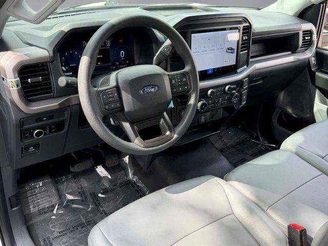Certified 2025 Ford F150 XL RWD image 3