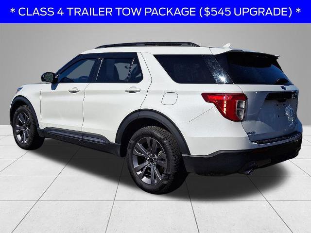 Certified 2022 Ford Explorer XLT w/ Equipment Group 202A AWD/4WD image 6