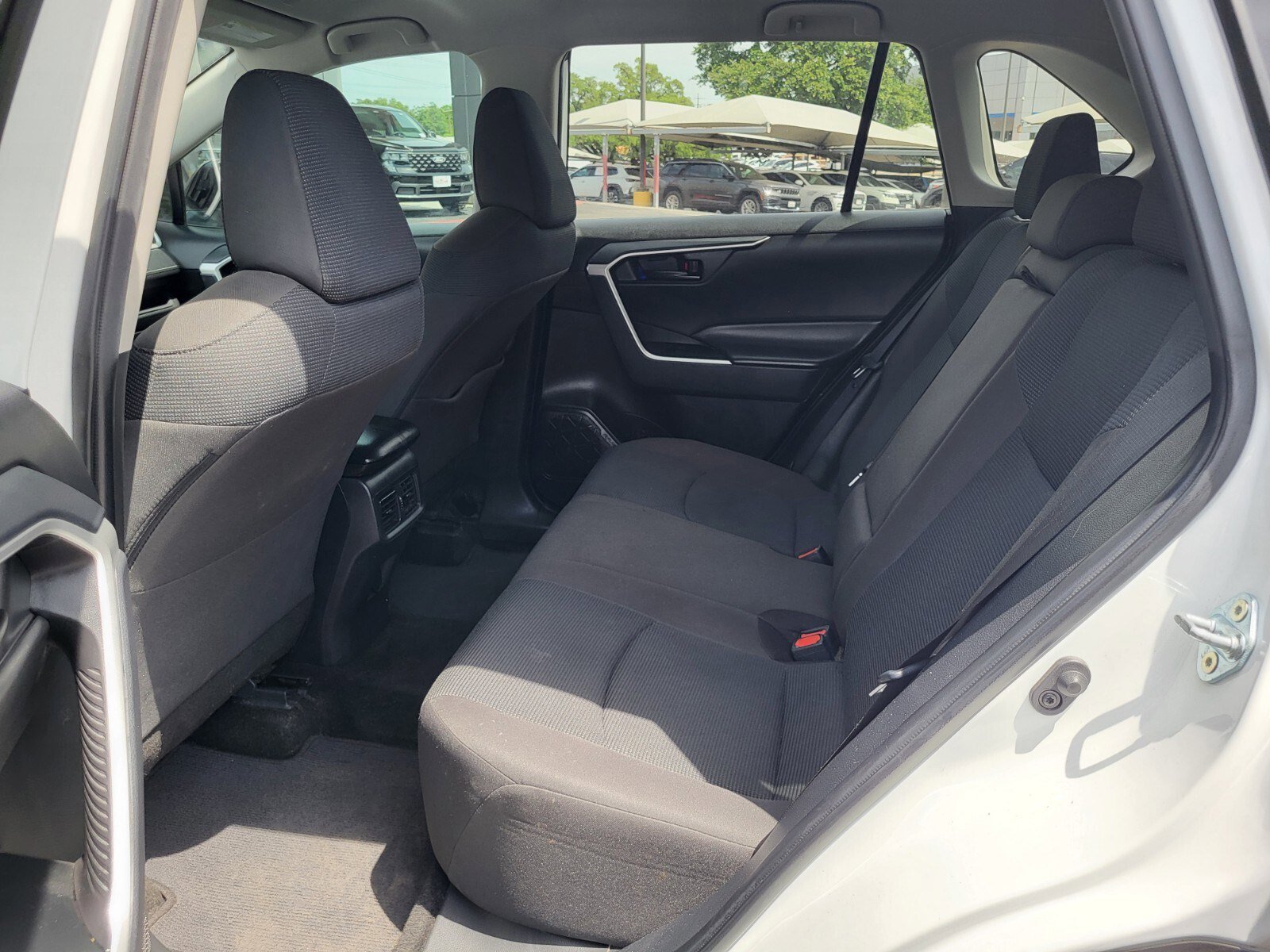 Used 2024 Toyota RAV4 LE FWD image 17