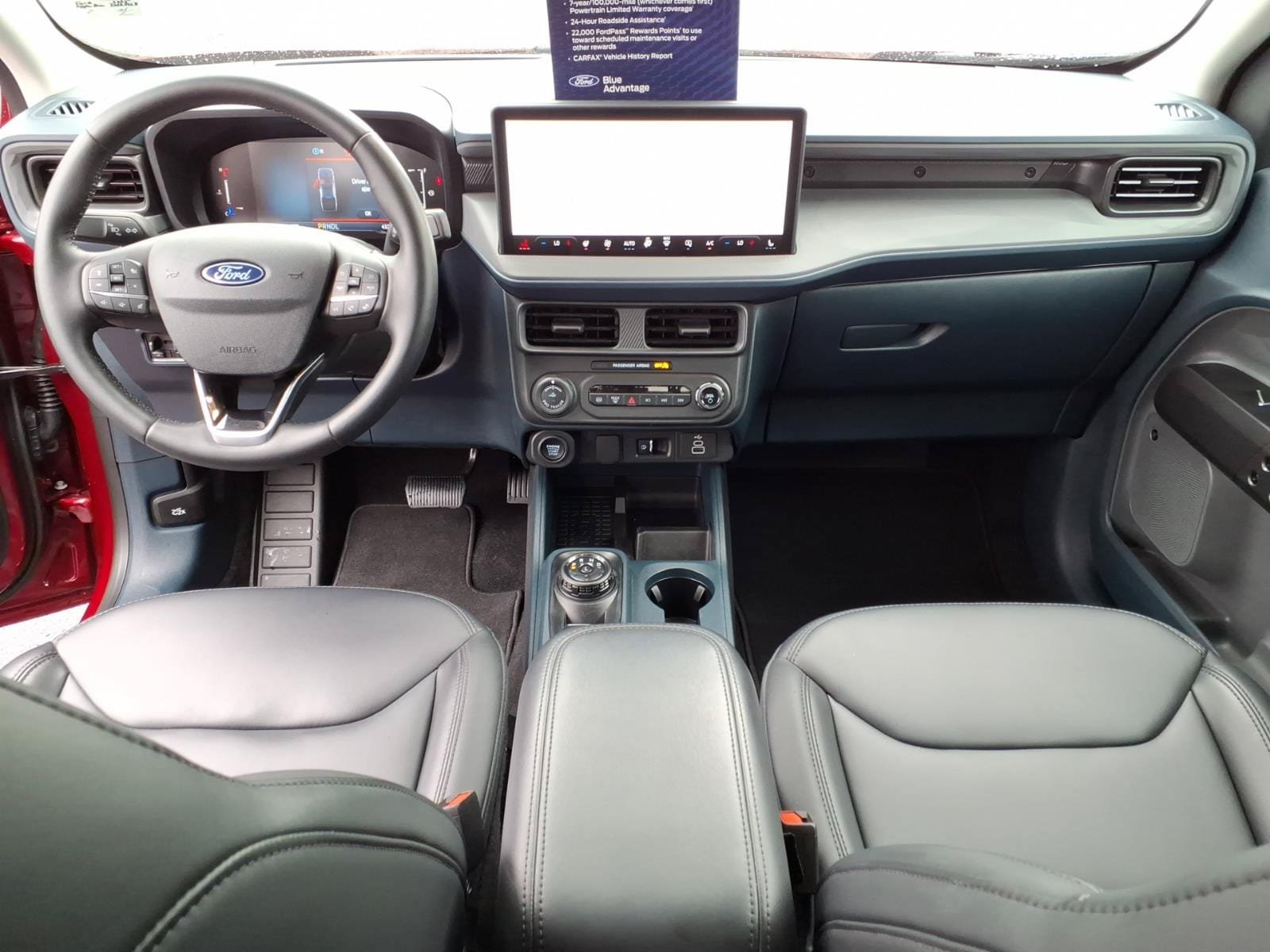 Certified 2025 Ford Maverick Lariat w/ Black Appearance Package AWD/4WD image 15