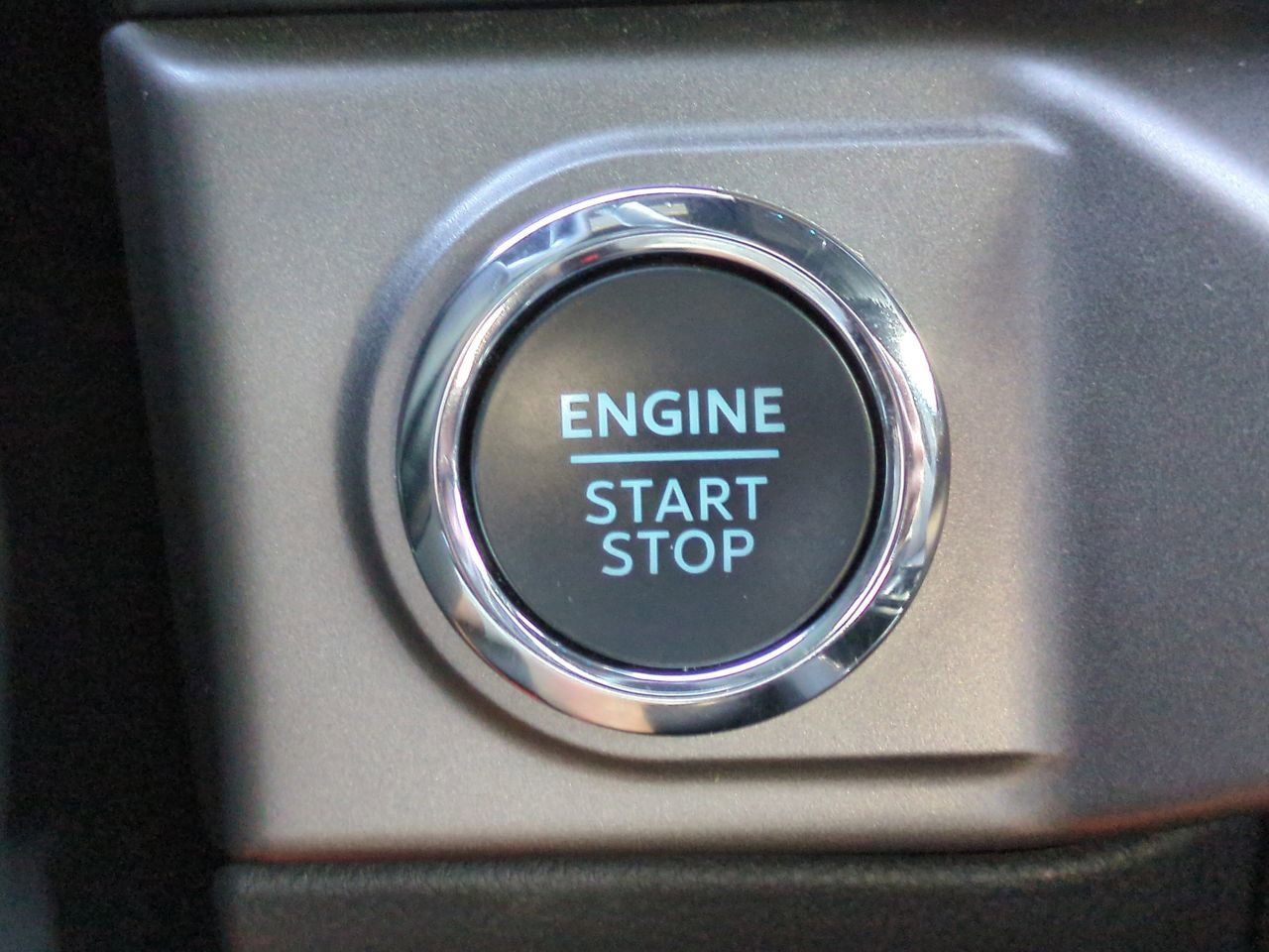 Certified 2024 Ford F150 XLT w/ Equipment Group 302A MID image 27