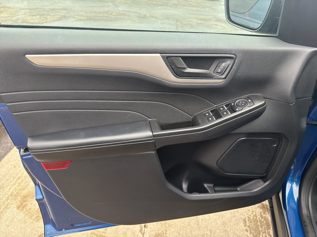 Certified 2022 Ford Escape SE w/ Convenience Package image 19