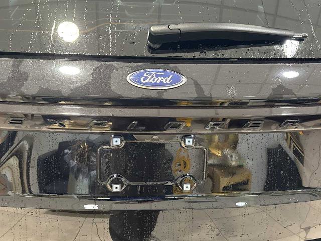 Certified 2025 Ford Explorer ST AWD/4WD image 30