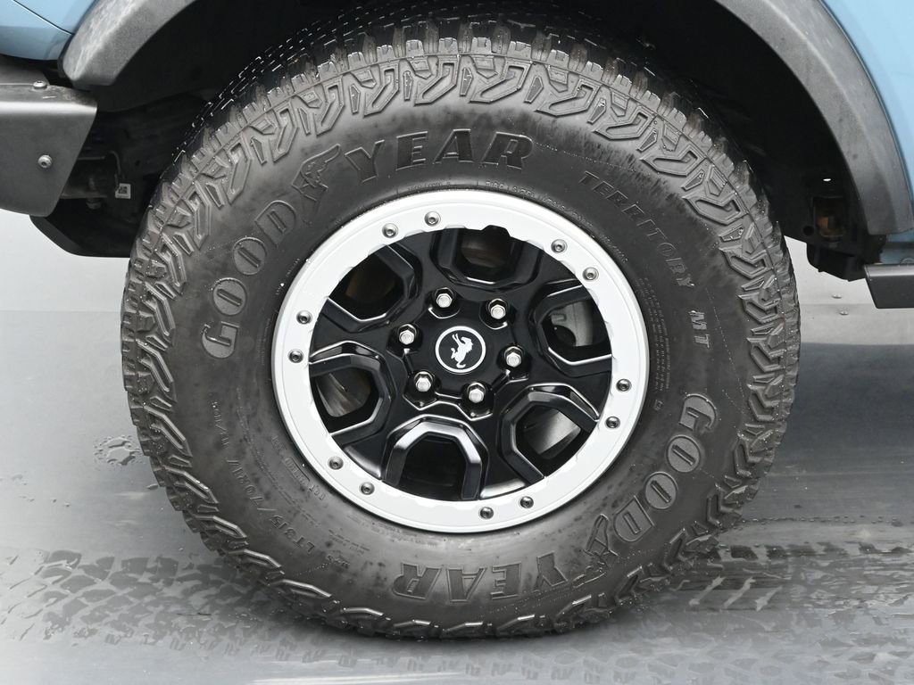 Certified 2021 Ford Bronco Badlands w/ Sasquatch Package image 25