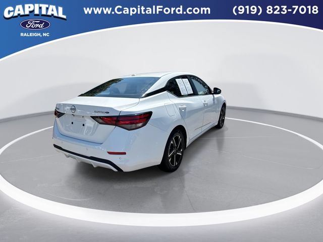 Used 2025 Nissan Sentra SV FWD image 8